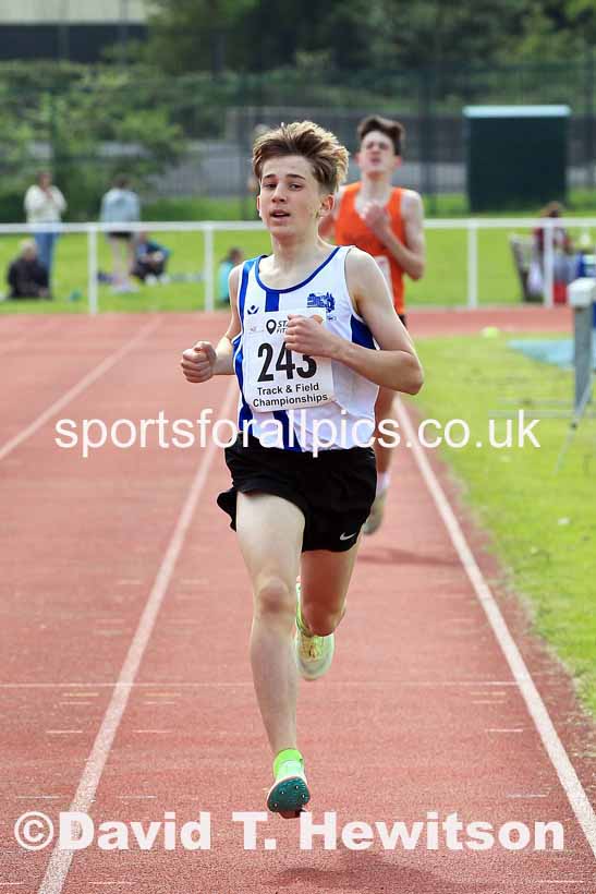 Boys Under-15s 800 metres, 2023 North Eastern Track and Field Champs., Middlesbrough Sports Village, Middlesbrough. Photo: David T. Hewitson/Sports for All Pics